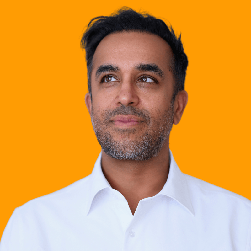 neilpasricha_headshot_13